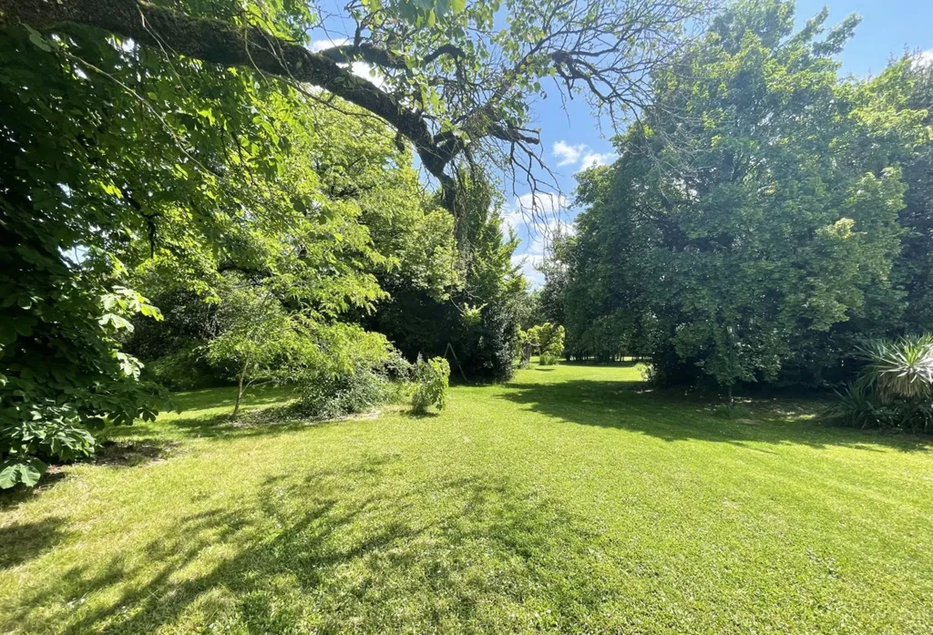 Jardin - Château du XVIIIe avec gîte indépendant à Cognac