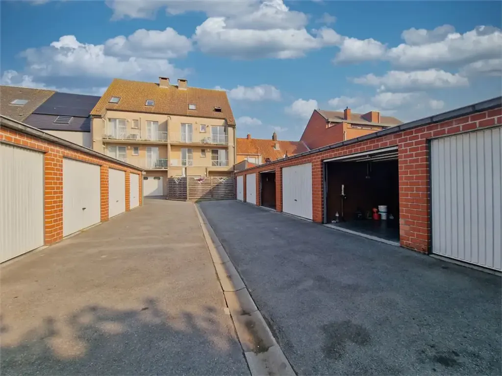 Extérieur - Appartement Luminosité et Balcon au Centre de Torhout