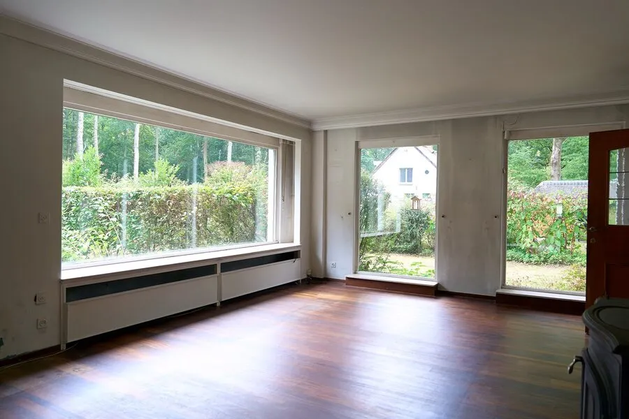 Séjour - Villa des Années 60 sur un Grand Parc à Proximité de la Côte