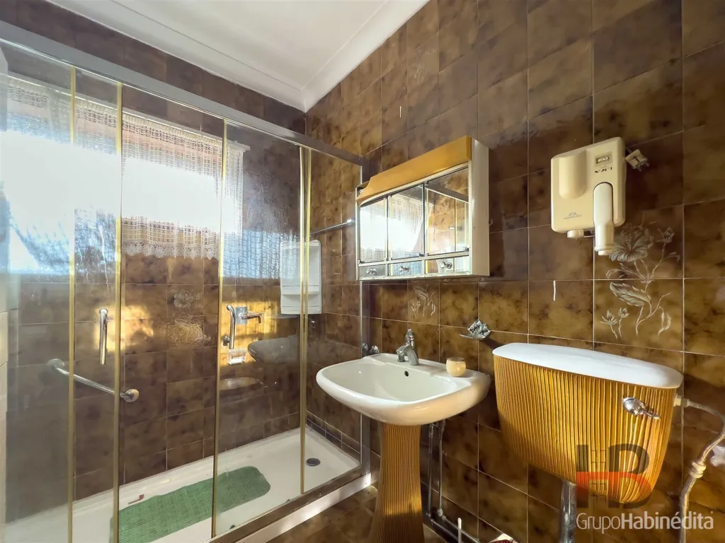 Salles de bain - Contemporary Villa with Pool in Vila Nova de Gaia