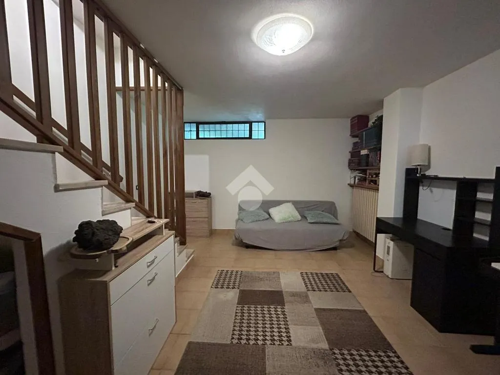 Elutuba - Semi-detached Villa with Solar Panels in Brescia