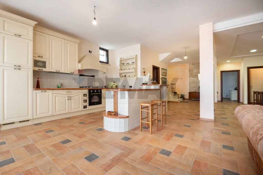 Cuisine - Contemporary Villa near Montecilfone Coast