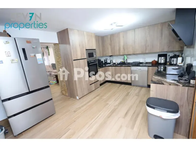 Cuisine - Fully Renovated Adosada with Private Pool in Méntrida