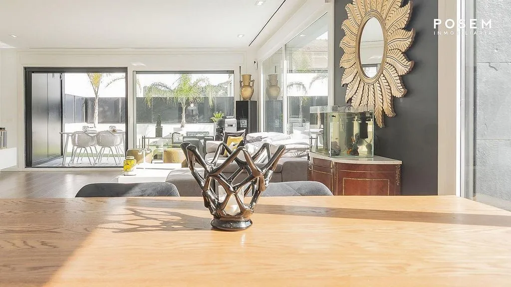 Söögituba - Contemporary Chalet with Pool in Tudela