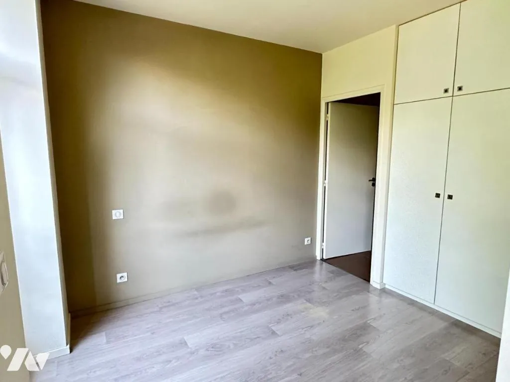 Camere da letto - T2 with Square View in Lille Centre
