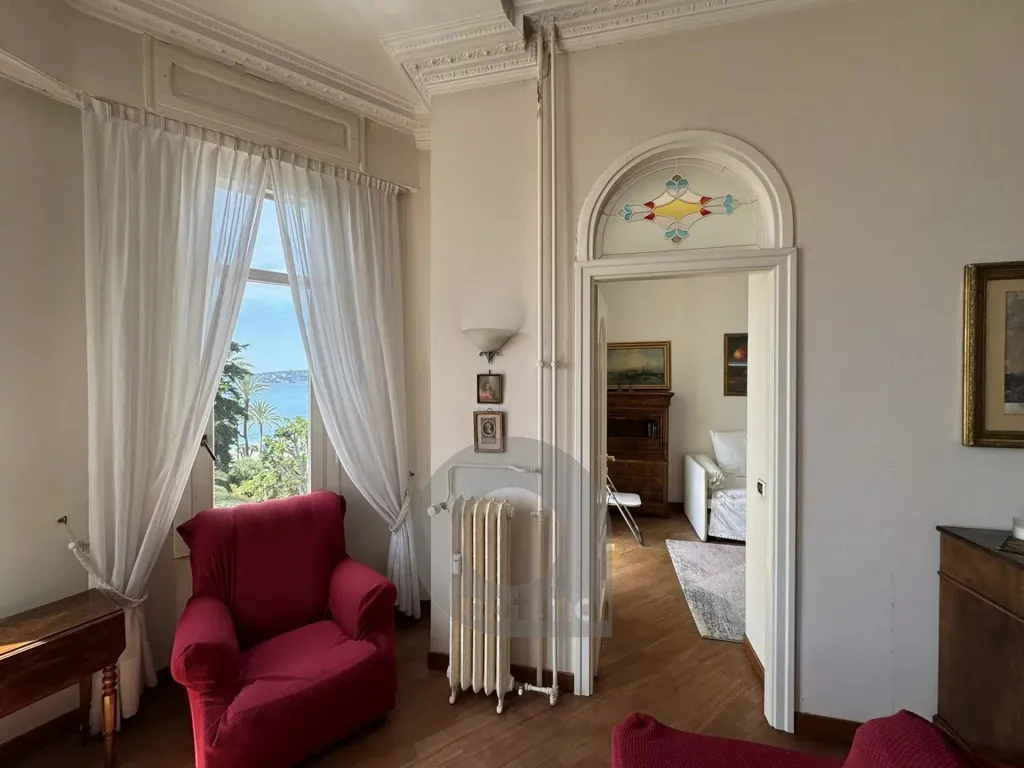 Séjour - Appartement en Bord de Mer avec Balcon à Menton