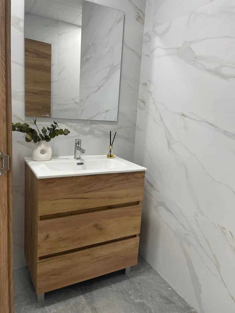Salles de bain - Office in Finca de Hierro, Valencia