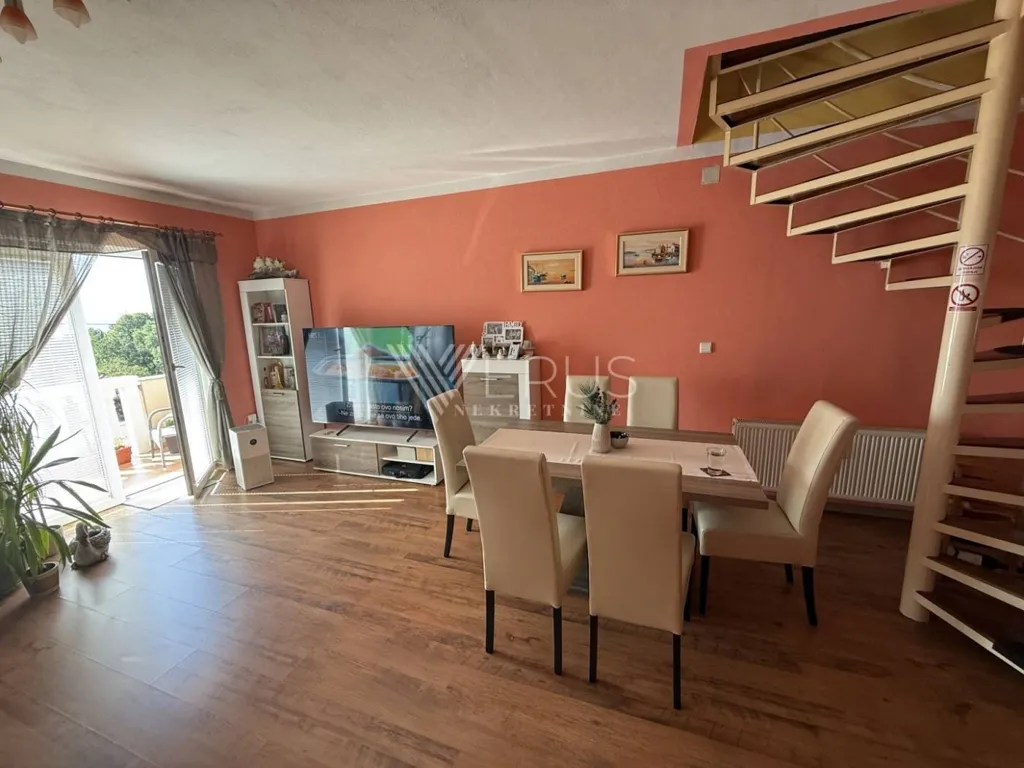 Salle à manger - Two-Storey Apartment with Sea View in Matulji