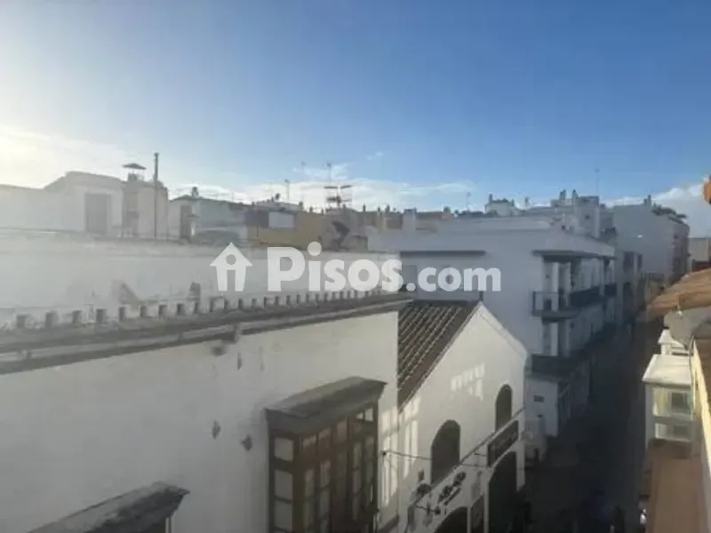 4 magamistoaga maja asukohas ES