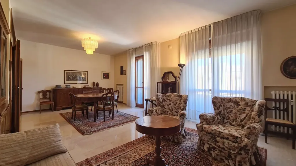 Séjour - Apartment with Balcony in Modena