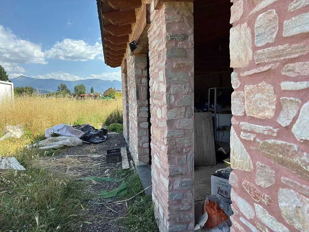 Aed - Rustic Cottage with Large Plot in Ponferrada