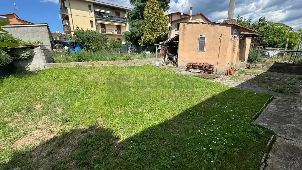 Aed - Independent House with Garden in Reggello