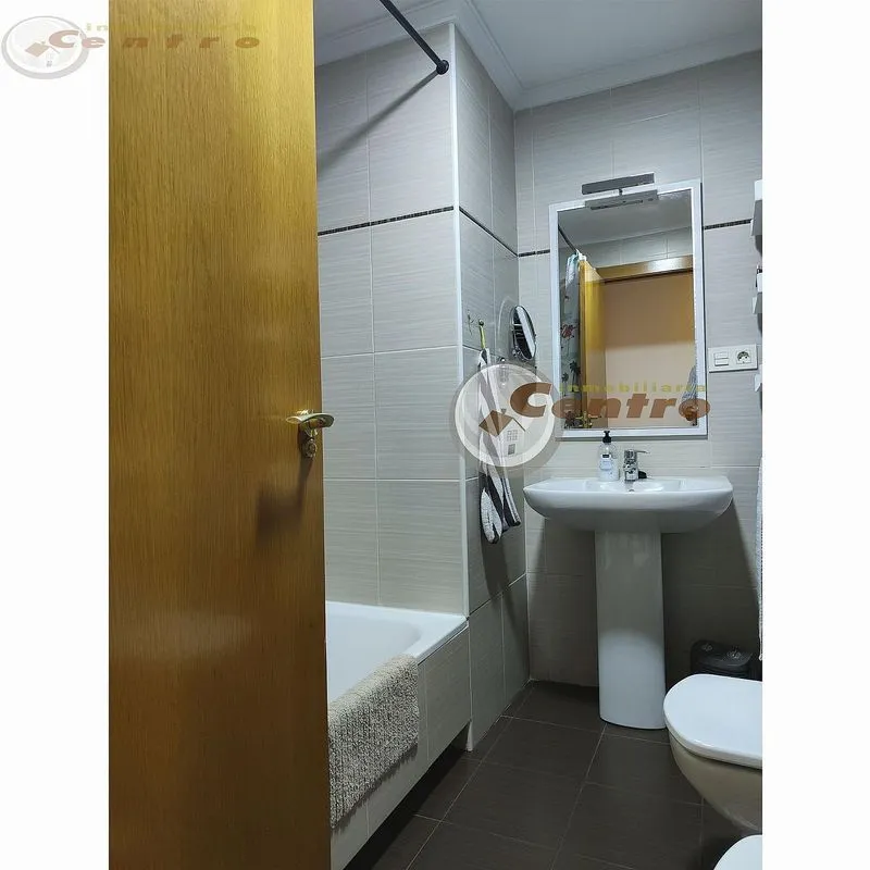 Vannitoad - Apartment with Balcony in El Pilar