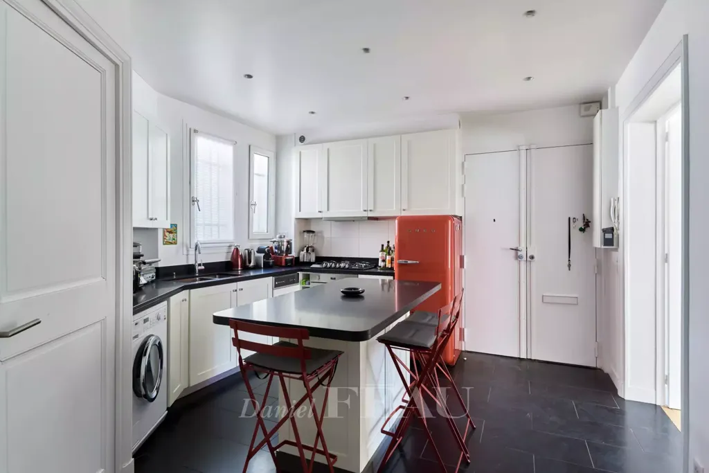 Cuisine - Appartement avec Balcon dans le Quartier Latin