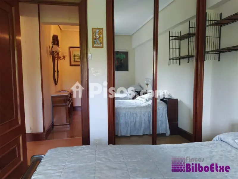 Chambres - Corner Flat with River Views in La Peña