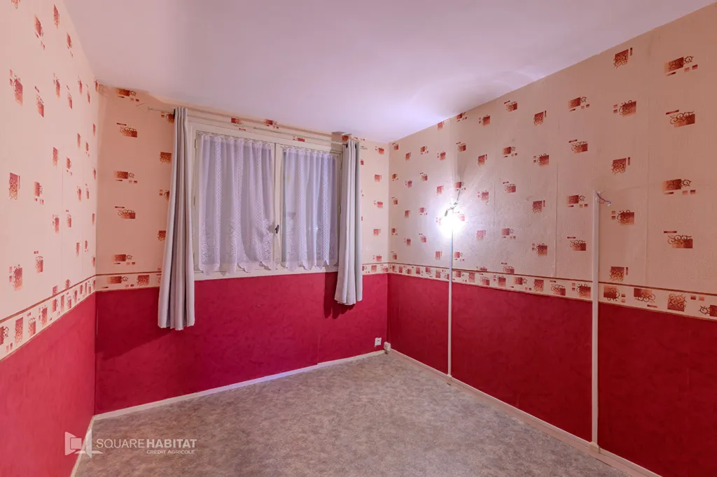 Magamistoad - 6-Piece Apartment with Garage in Rousies