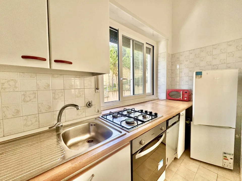 Köök - Monolocale with Balcony in Rome