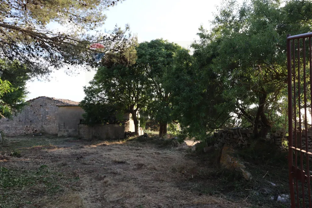 Jardin - Rustic Farmhouse with Private Garden in Ragusa