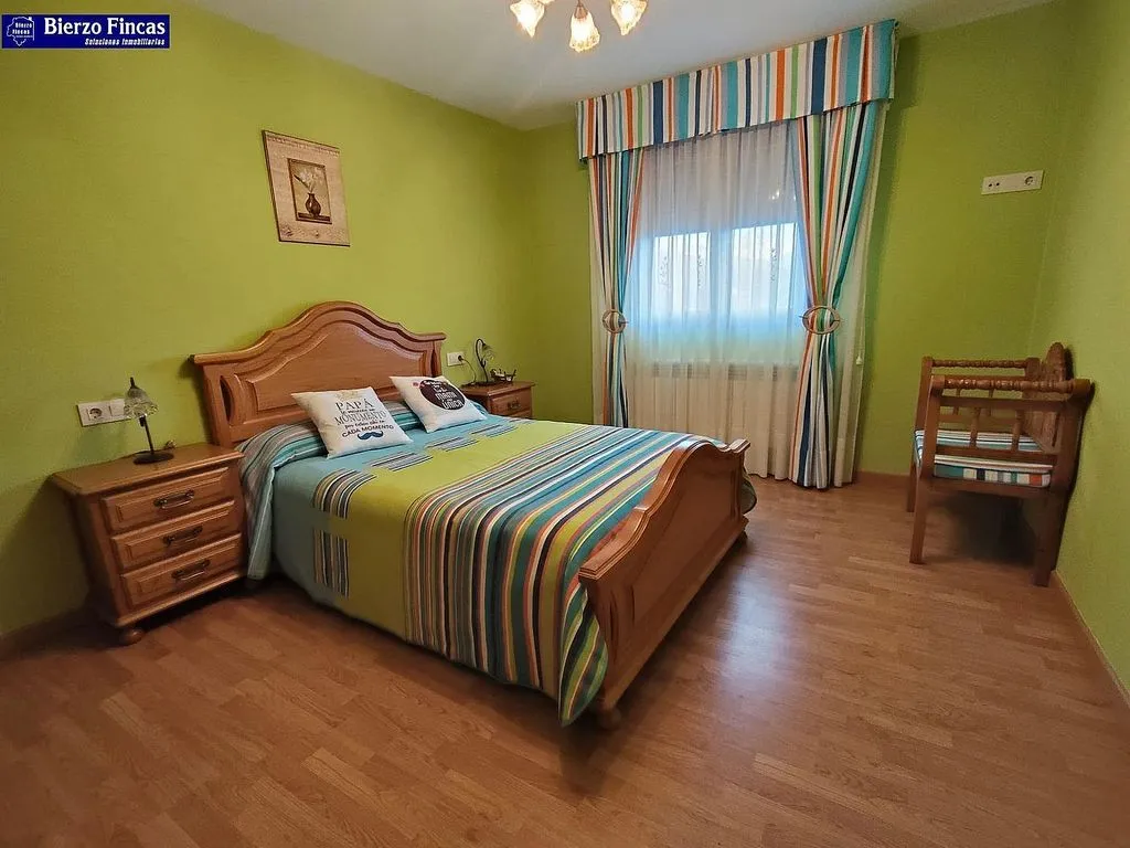 Chambres - Spacious Chalet with Garden in Fabero