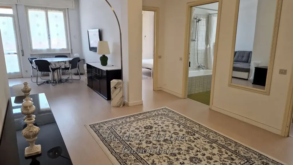 Séjour - Apartment with Lake View in Sirmione