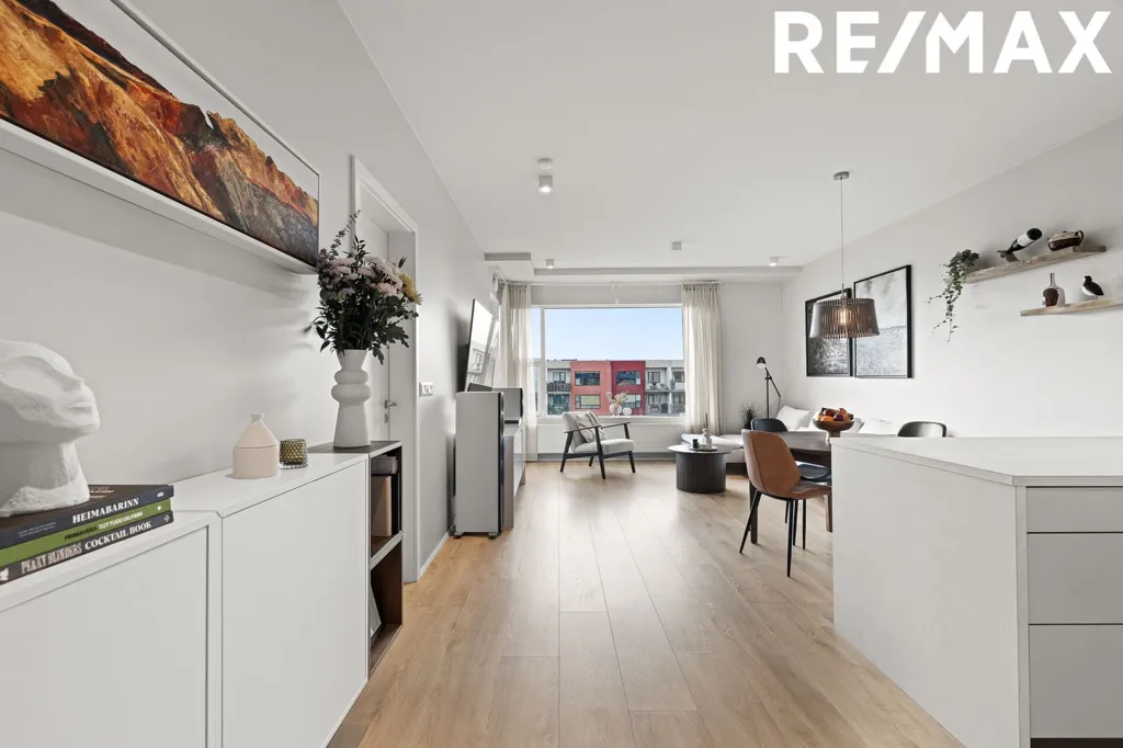 Séjour - Apartment with Lift in Garðabær