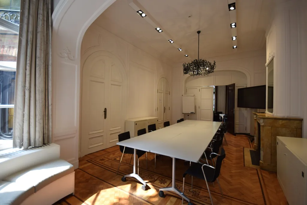 Söögituba - Charming Office in Historic Brussels