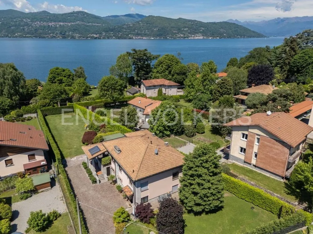 Vue aérienne - Luxury Villa with Lake View in Ispra