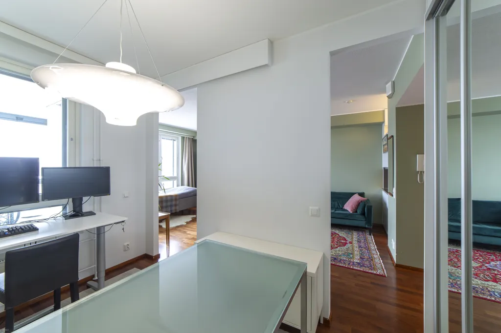Kabinet - Tower Apartment with Sea View in Kivenlahti