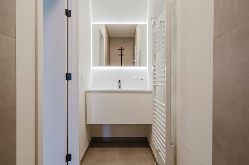 Salles de bain - Studio avec Terrasse et Parking à Kortrijk
