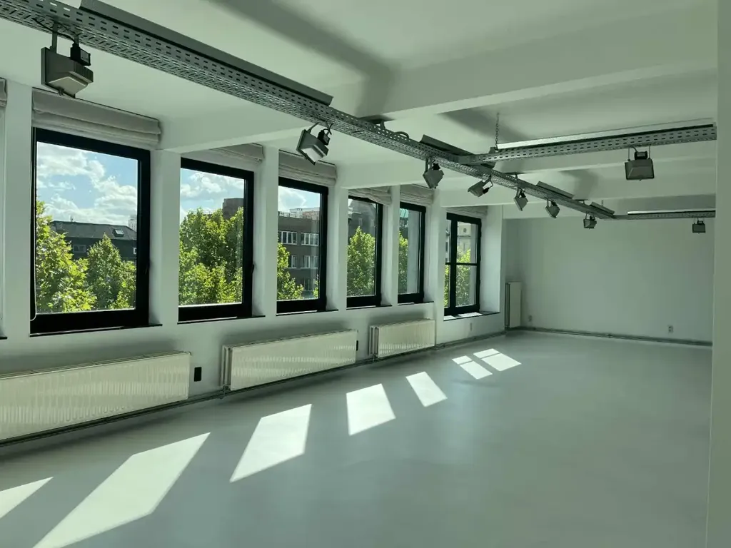 Commercial property in Antwerpen