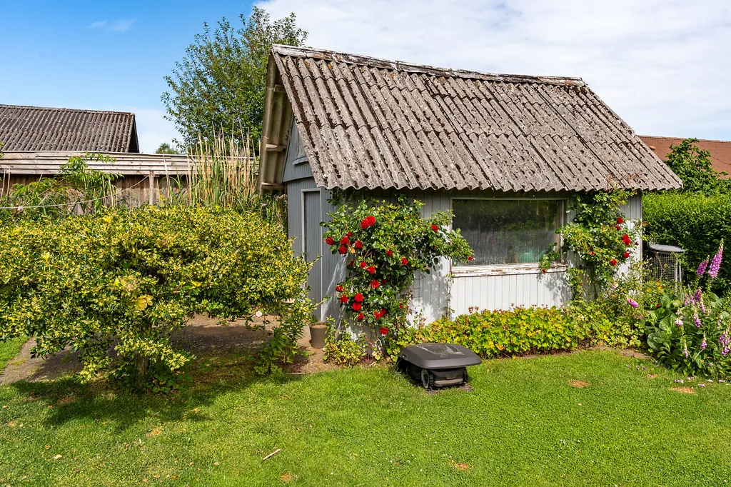 Giardino - Villa with Garden in Over Jerstal