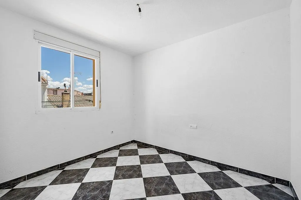 Toad - Duplex with Garage in Atarfe