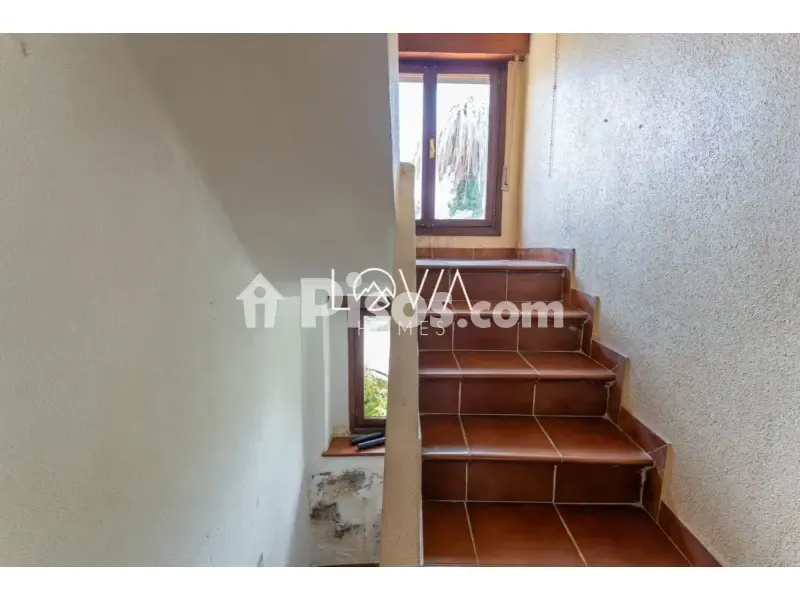 Rooms - Large House with Garden in Adarzo, Santander