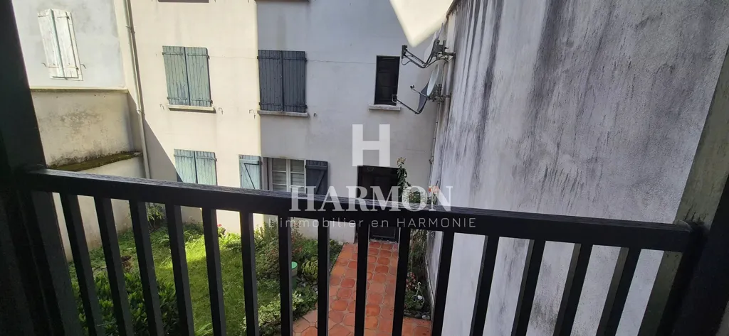 Balcon - Studio Meublé Rénové à Neuf avec Balcon à Pau
