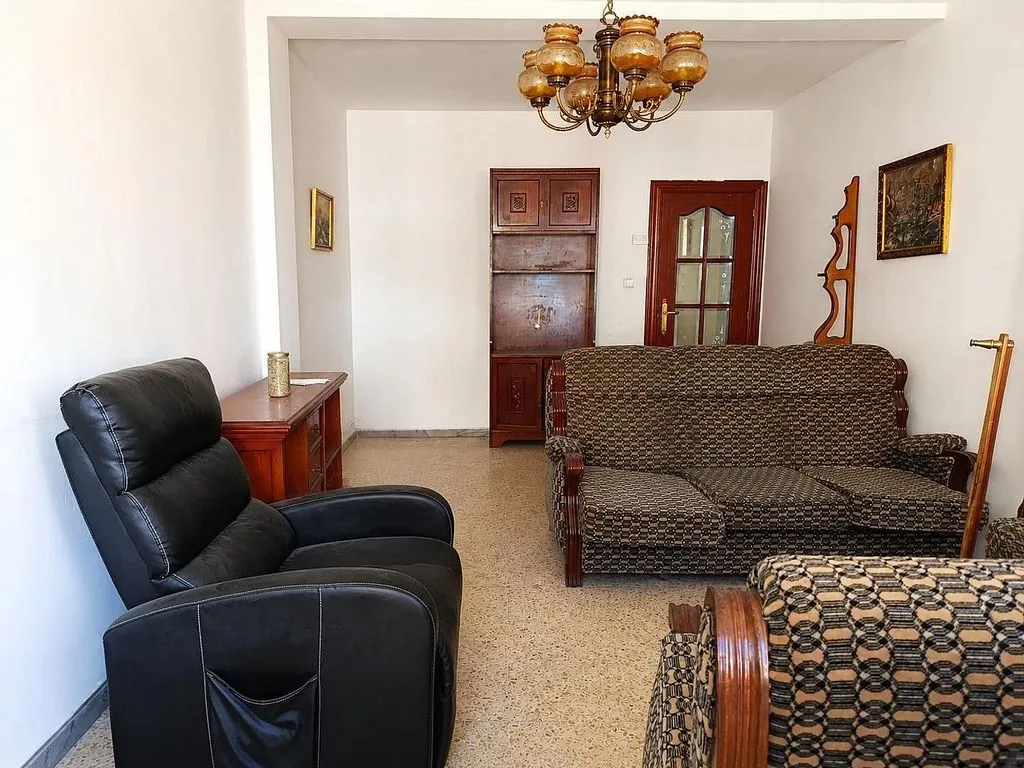 Elutuba - Apartment with Balcony and Views in Delicias