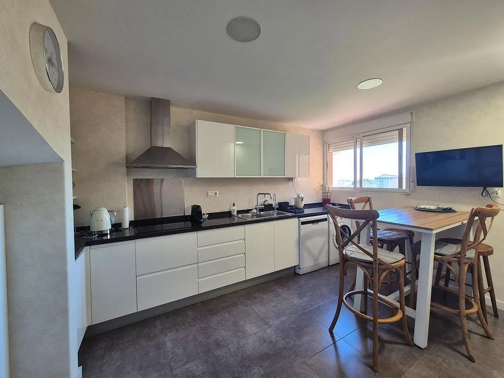 Cocina - Ático duplex con terraza en Carrer de l'Estatut Valencià