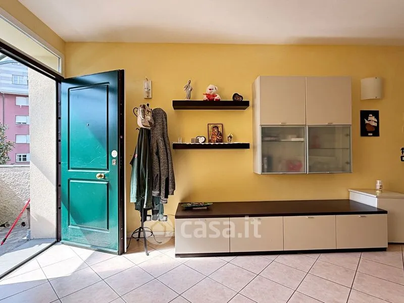 Entrée - Semi-Detached Apartment with Private Balcony in Chiavari