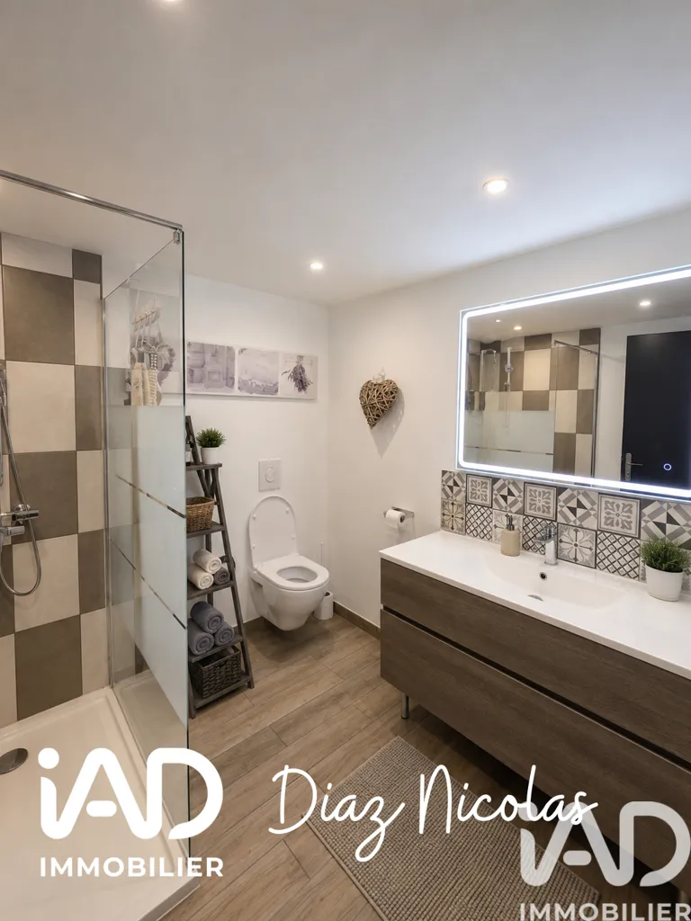 Vannitoad - Exceptional Loft with 100m² Living Space in Pollestres
