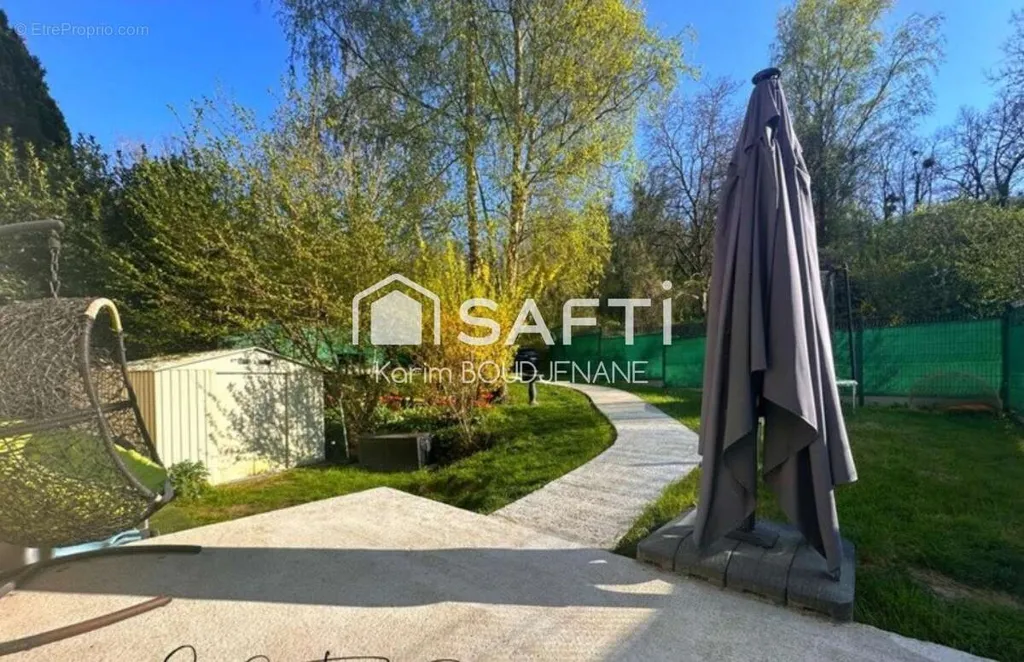 Aed - Charming Flat with Terrace in Seugy