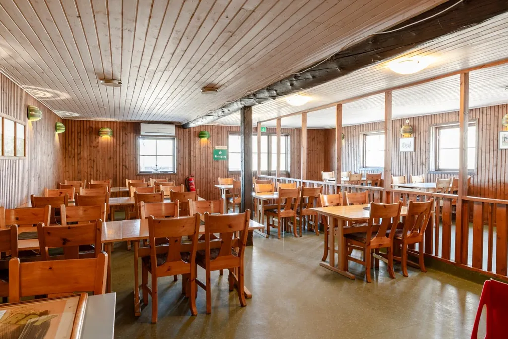 Salle à manger - Activity Centre with Year-Round Potential near Umeå