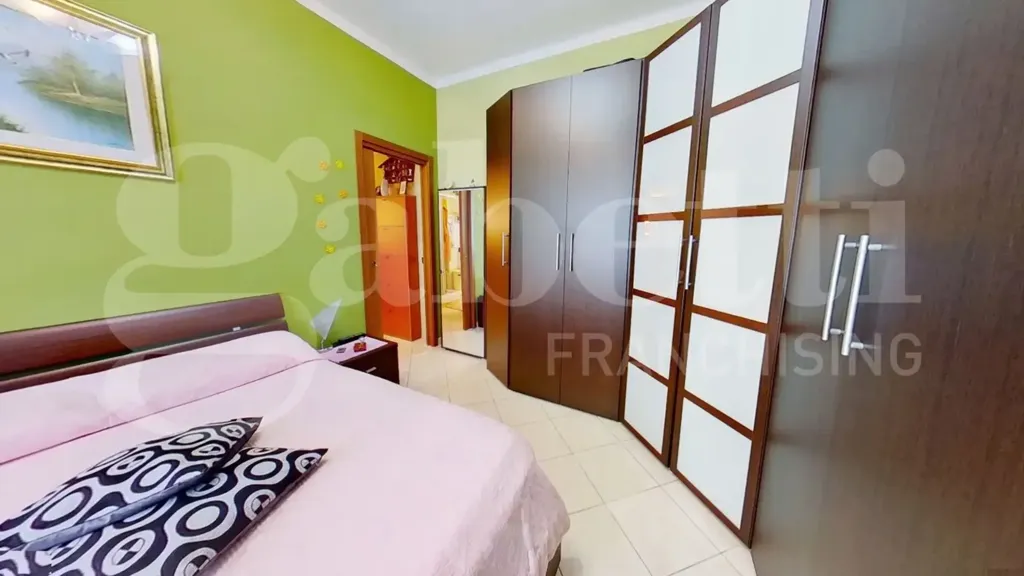 Chambres - Rustic Apartment with Balcony in Avenza