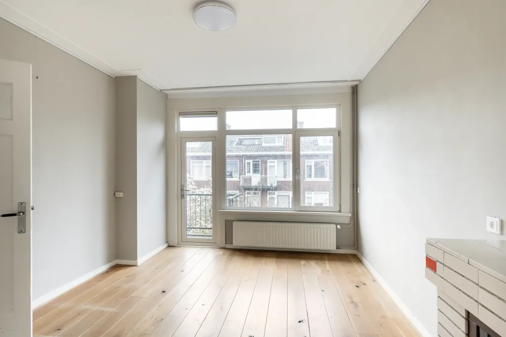 Toad - Charming Duplex Apartment in Blijdorp, Rotterdam