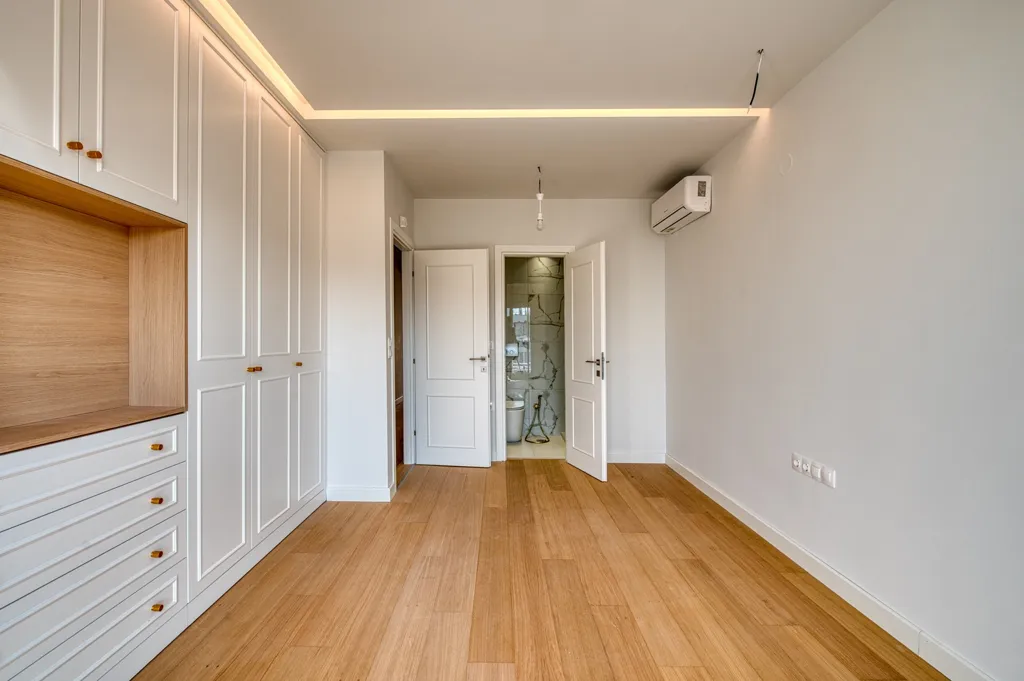 Rooms - 3-bedroom apartment in Thessaloniki