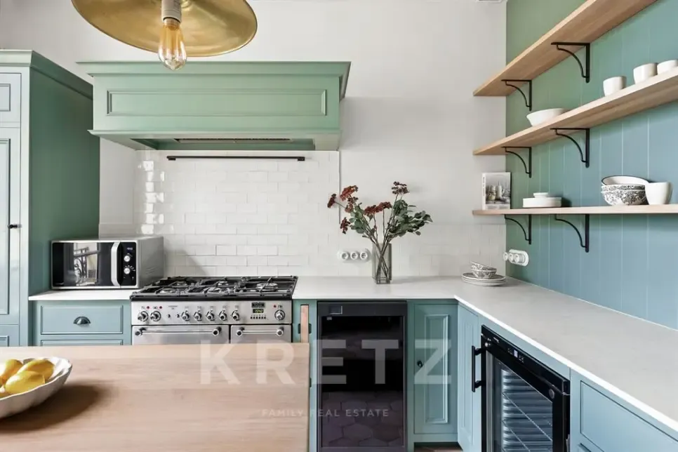 Cuisine - Appartement Haussmannien Face à la Tour Eiffel à Paris