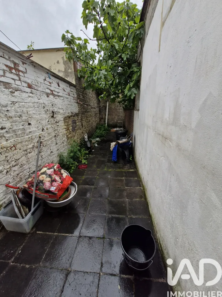 Aed - Charming Townhouse with Courtyard in Roubaix