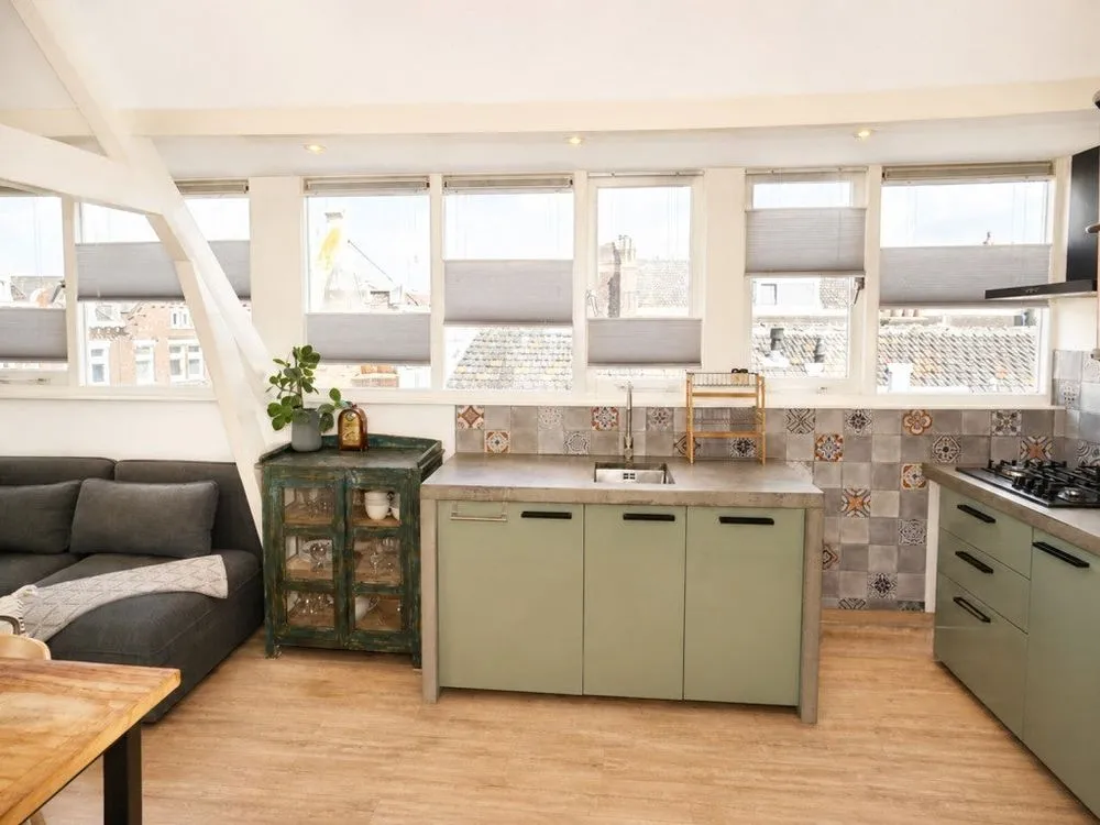 Köök - Furnished Apartment with Balcony in Rotterdam