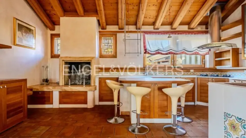 Cucina - Luxury Villa with Private Forest in Refrontolo