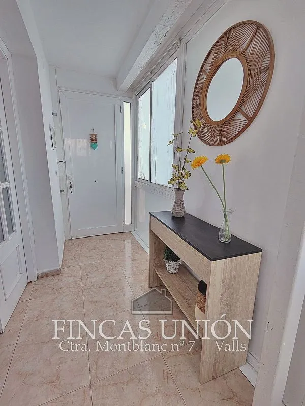 Ingresso - Duplex with Terrace and Garden in Valls