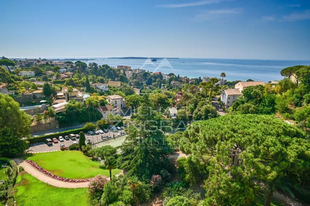 4-room apartment in Cannes