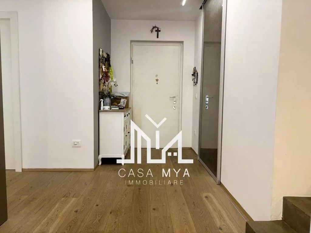 Esik - Luxury Villa with Private Garden in Laives